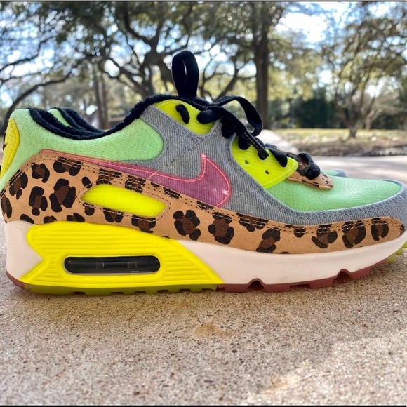 Nike Air Women’s Shoes